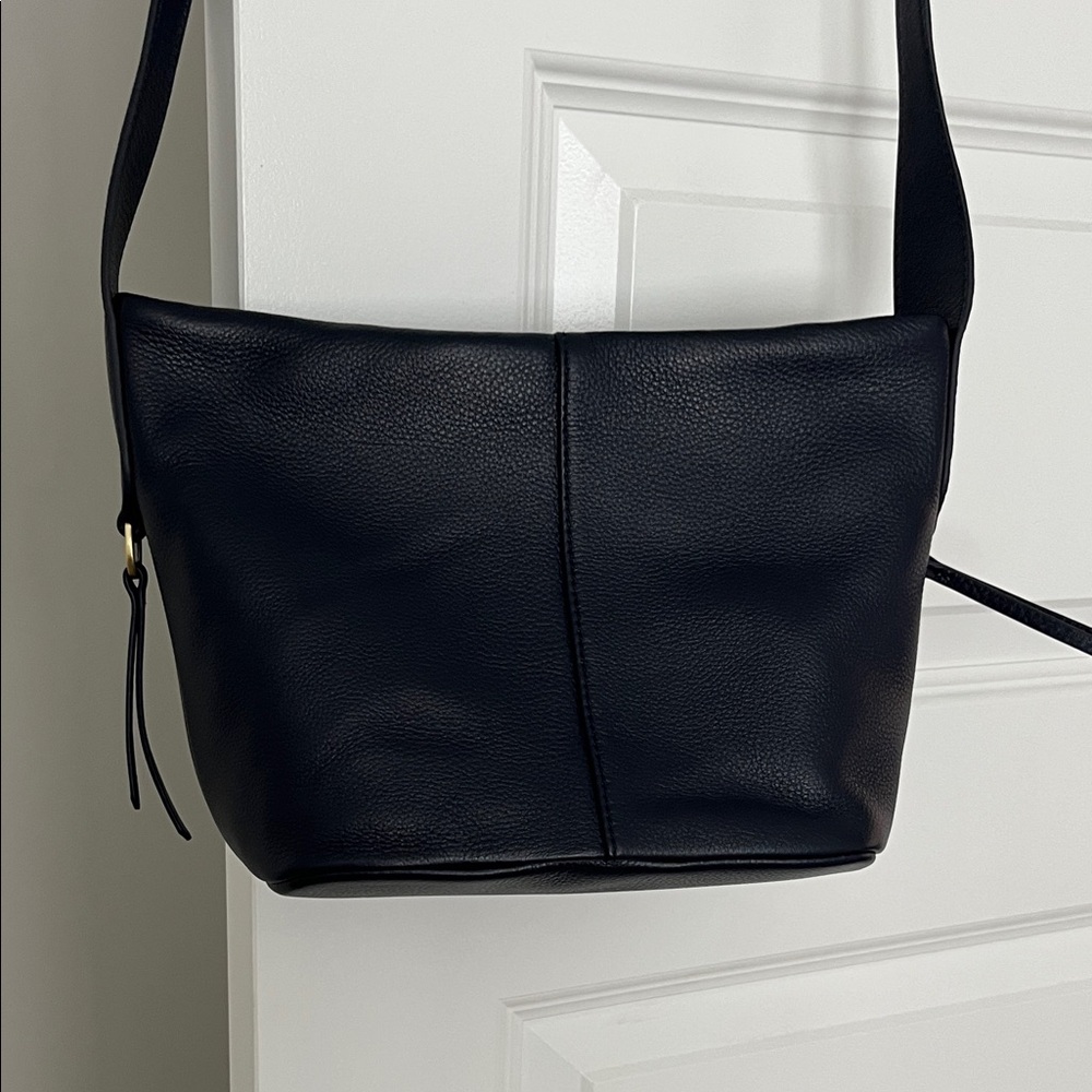 HOBO Collette navy crossbody